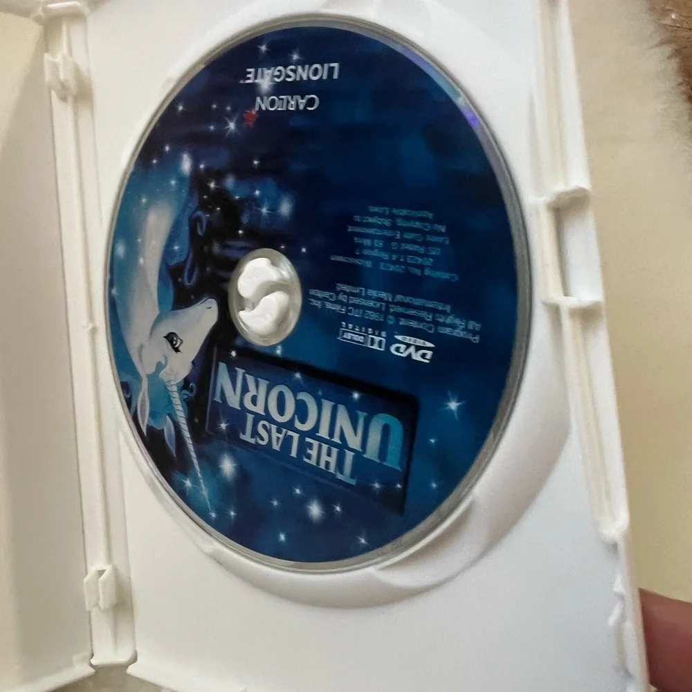 ✨🎉HP⭐️🎉Bundle DVD Disney Aladdin The Last Unicorn and Chicken Little